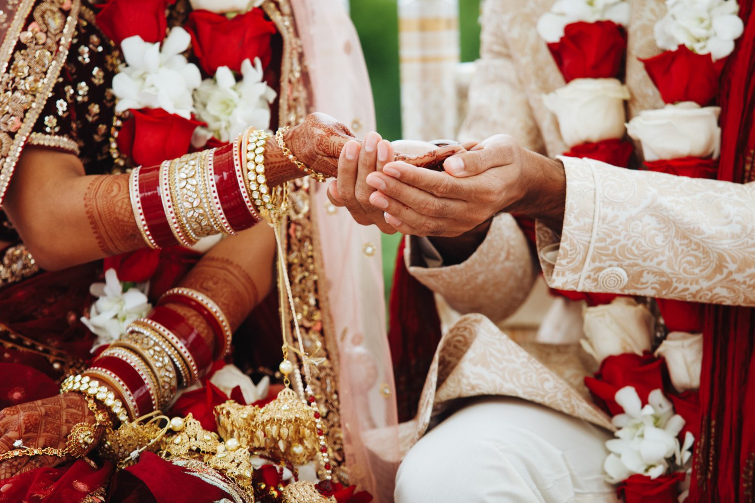 Planning to Settle Abroad? Here’s How Pairup Matrimony Finds Your Perfect Match